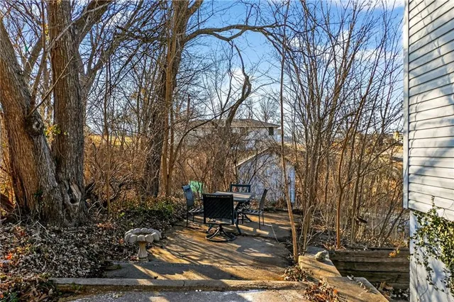 $283,000 | 5405 North Central Street, Kansas City, MO 64118