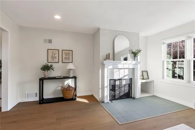 $283,000 | 5405 North Central Street, Kansas City, MO 64118