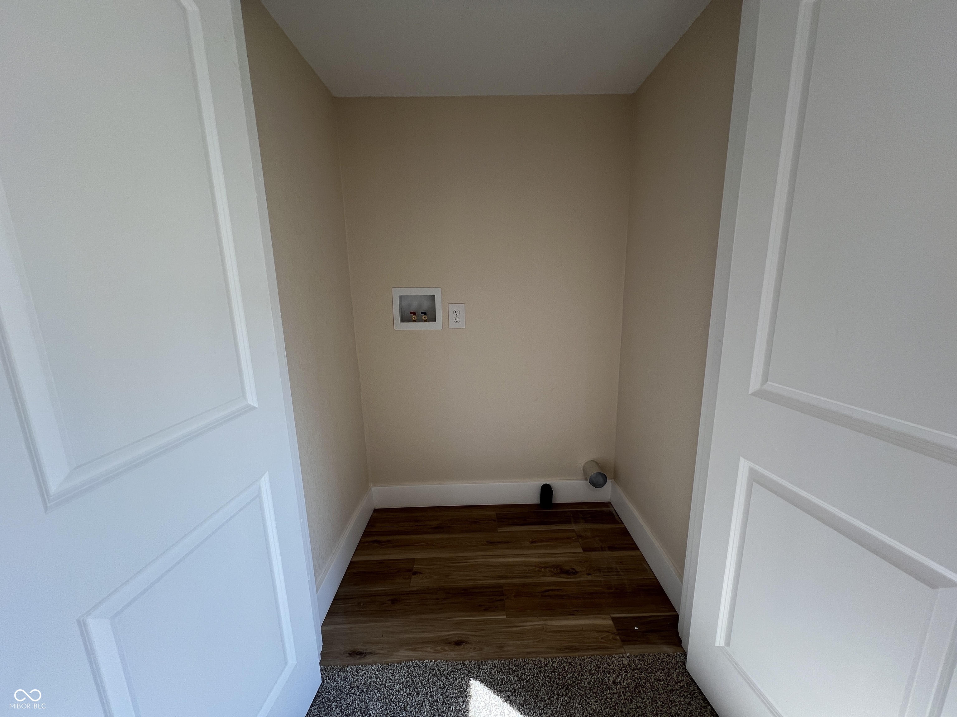 719 North 14th Street Elwood, IN 46036 - Photo 18 of 21