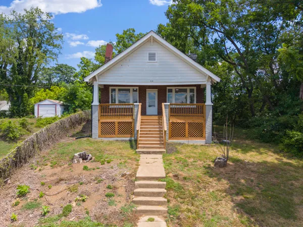 $2,000 | 1115 Grayson Avenue Northwest, Roanoke, VA 24017