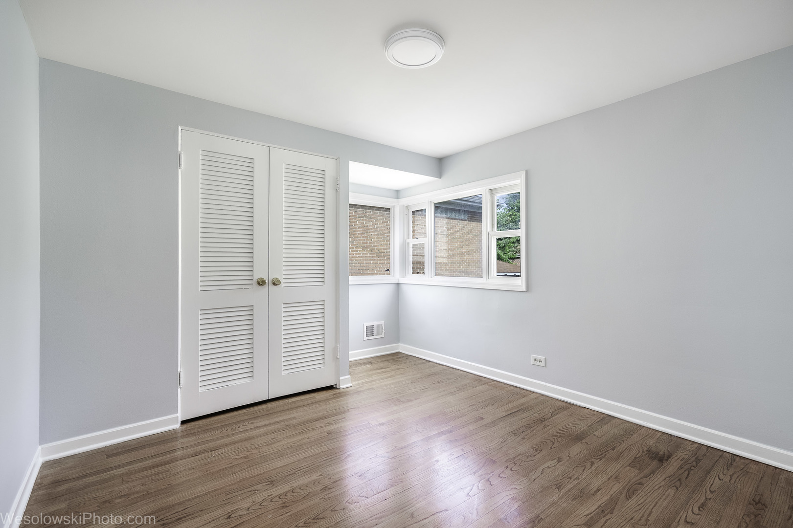 7261 East Prairie Road Lincolnwood, IL 60712 - Photo 23 of 38 Gallery Image 23