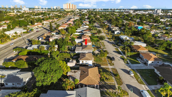 430 West 25th Street Riviera Beach, FL 33404 - Photo 41 of 43 430 areal 2