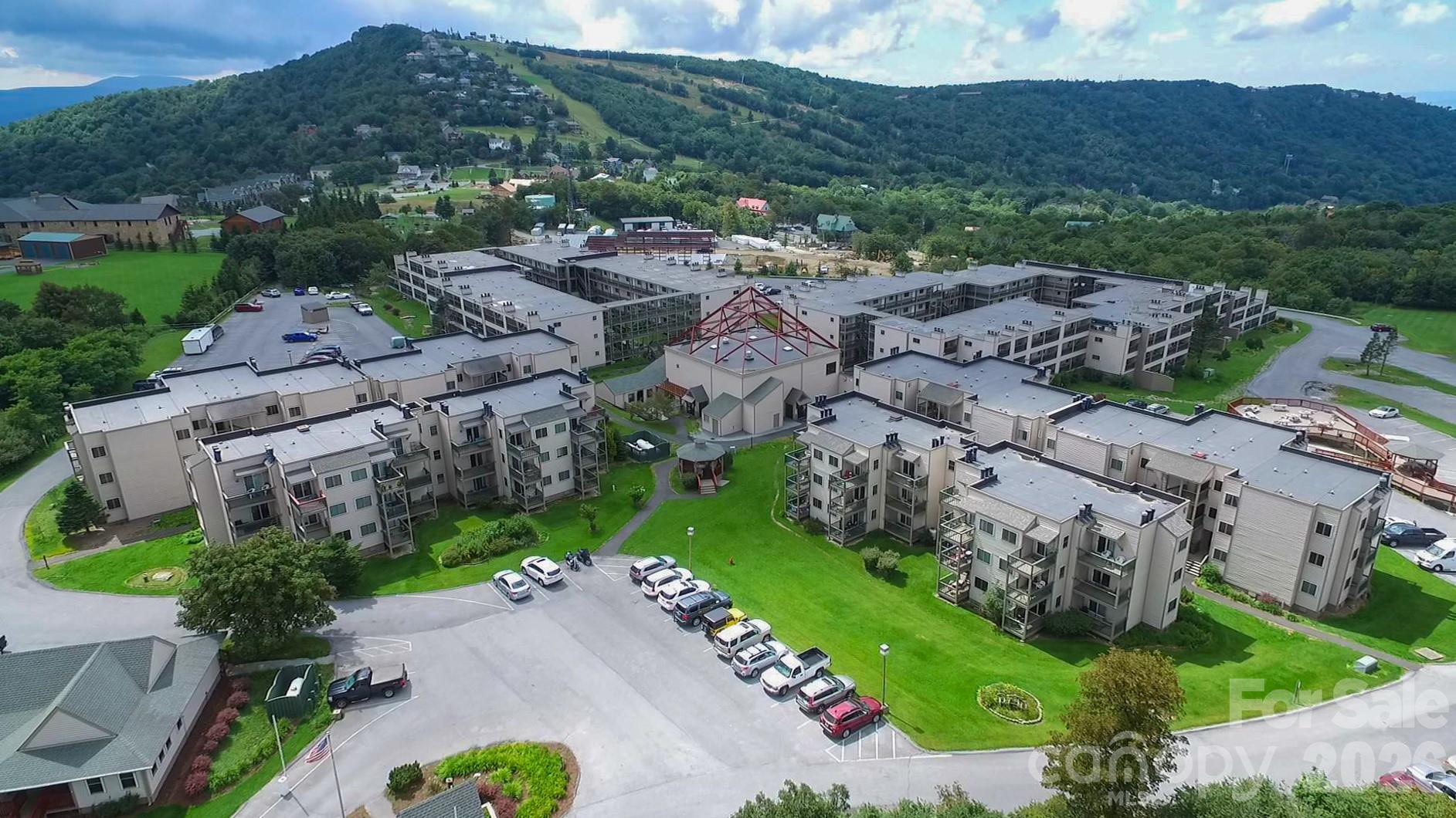 301 Pinnacle Inn Road, Unit 4103 Beech Mountain, NC 28604 - Photo 21 of 40 Gallery Image 21