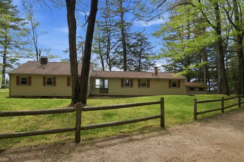 $3,250,000 | 61 Wallace Point Road, Moultonborough, NH 03254