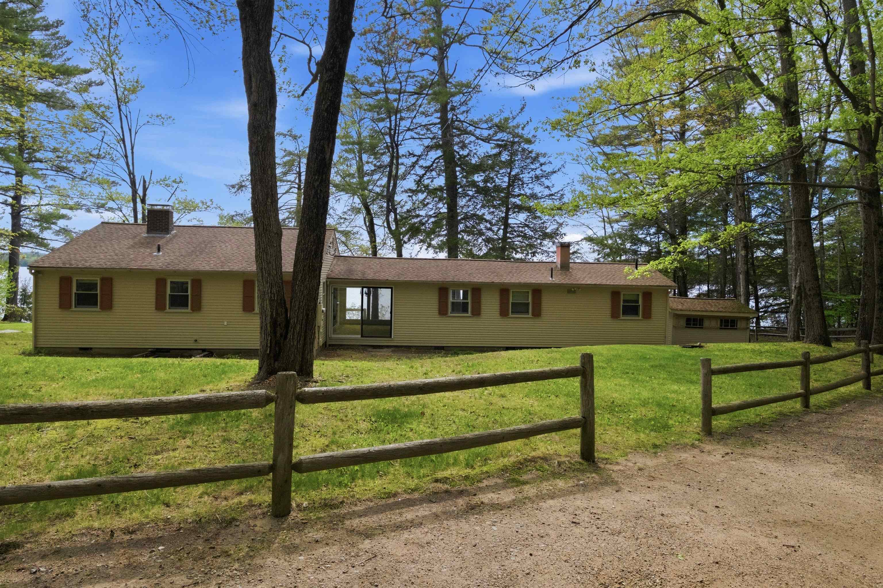 61 Wallace Point Road Moultonborough, NH 03254 - Photo 10 of 54