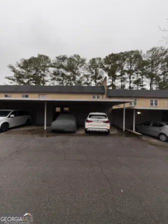 a car parked in a parking