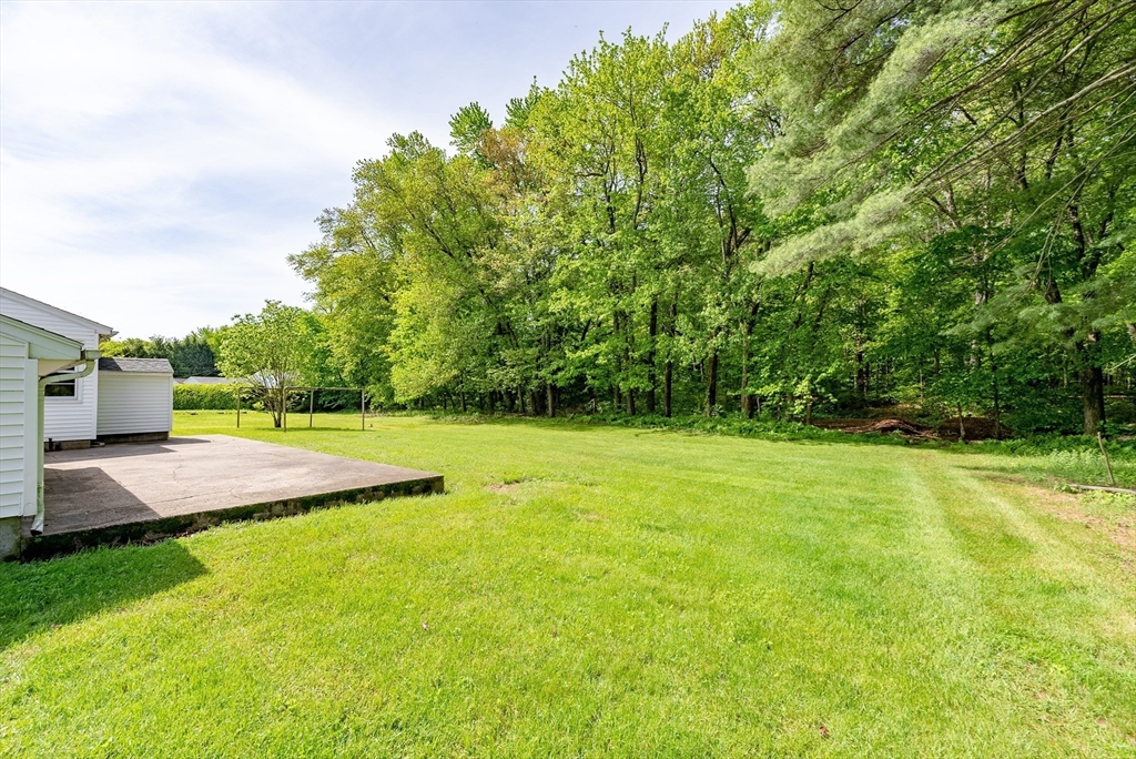 182 R Russell Road Westfield, MA 01085 - Photo 29 of 33 Gallery Image 29
