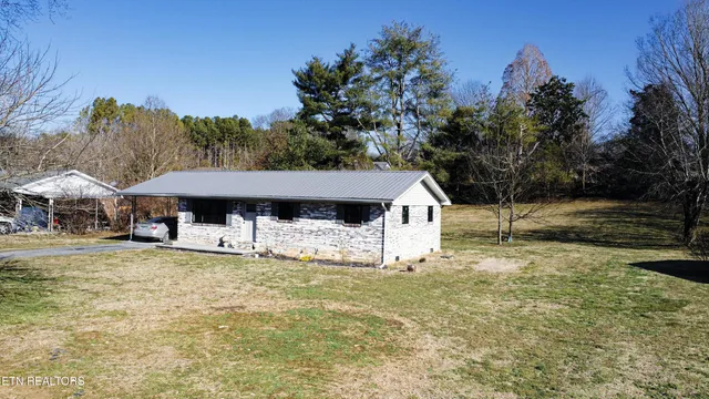 $225,000 | 518 Fairfield Drive, Newport, TN 37821