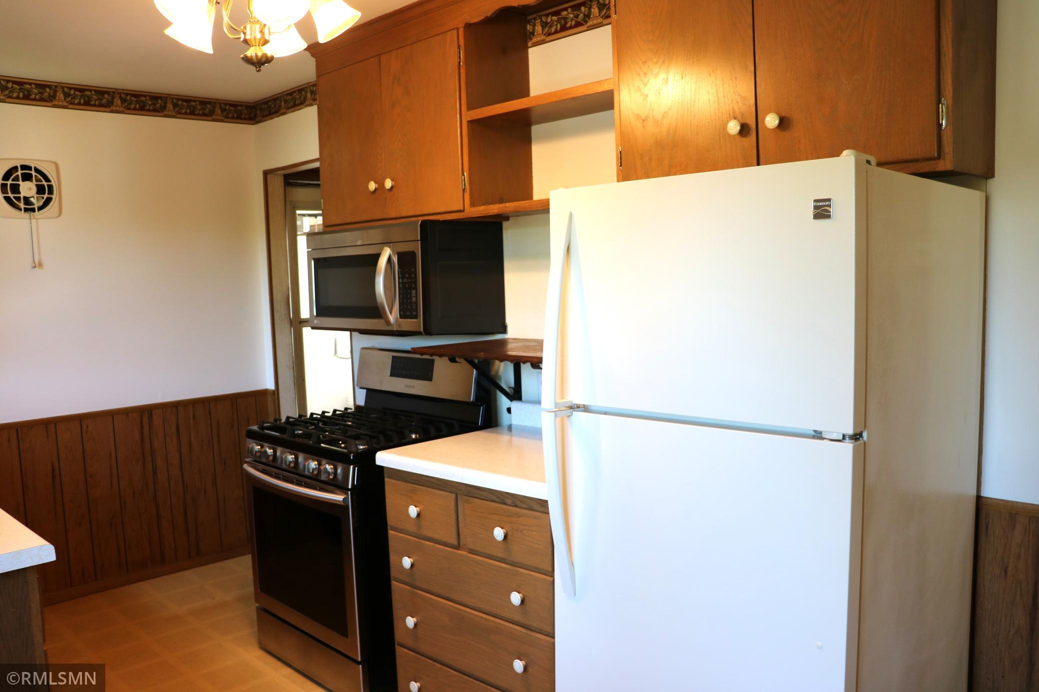 4301 Northeast 2nd Street Columbia Heights, MN 55421 - Photo 3 of 31