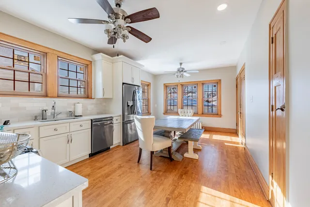 $439,999 | 1630 Highland Avenue, Berwyn, IL 60402