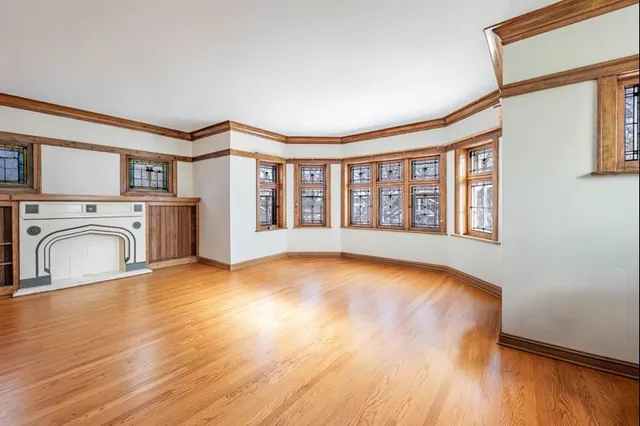 $439,999 | 1630 Highland Avenue, Berwyn, IL 60402