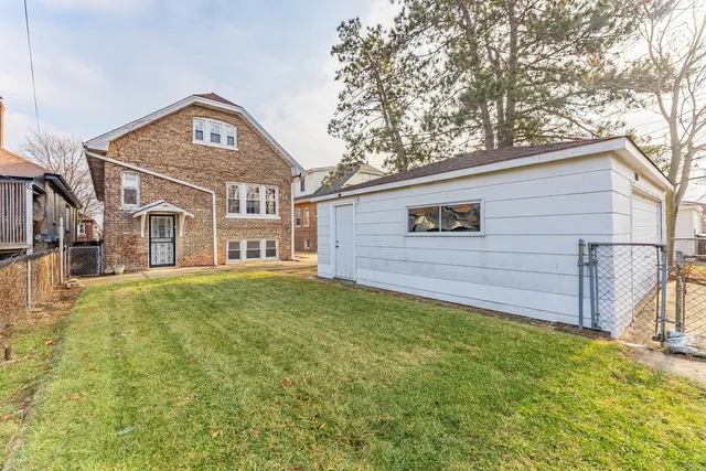 $439,999 | 1630 Highland Avenue, Berwyn, IL 60402