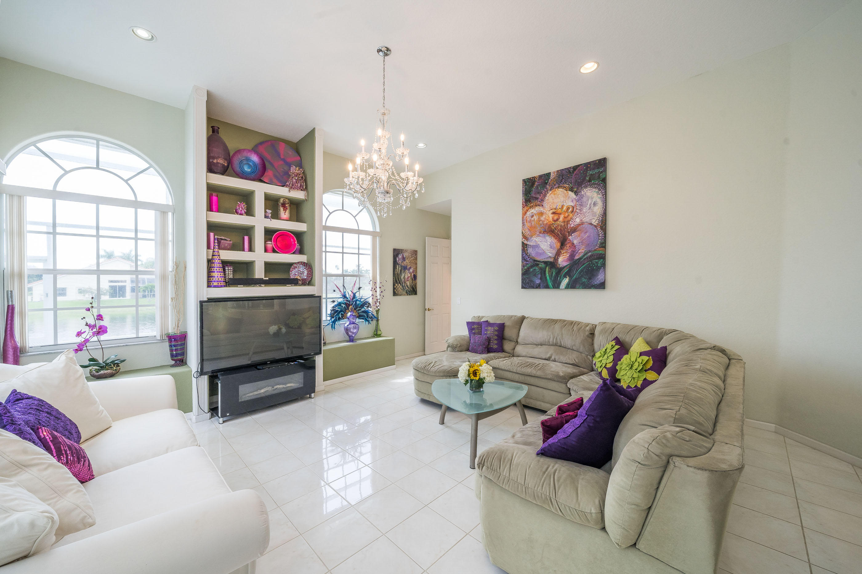 10870 Haydn Drive Boca Raton, FL 33498 - Photo 14 of 49 Family Room