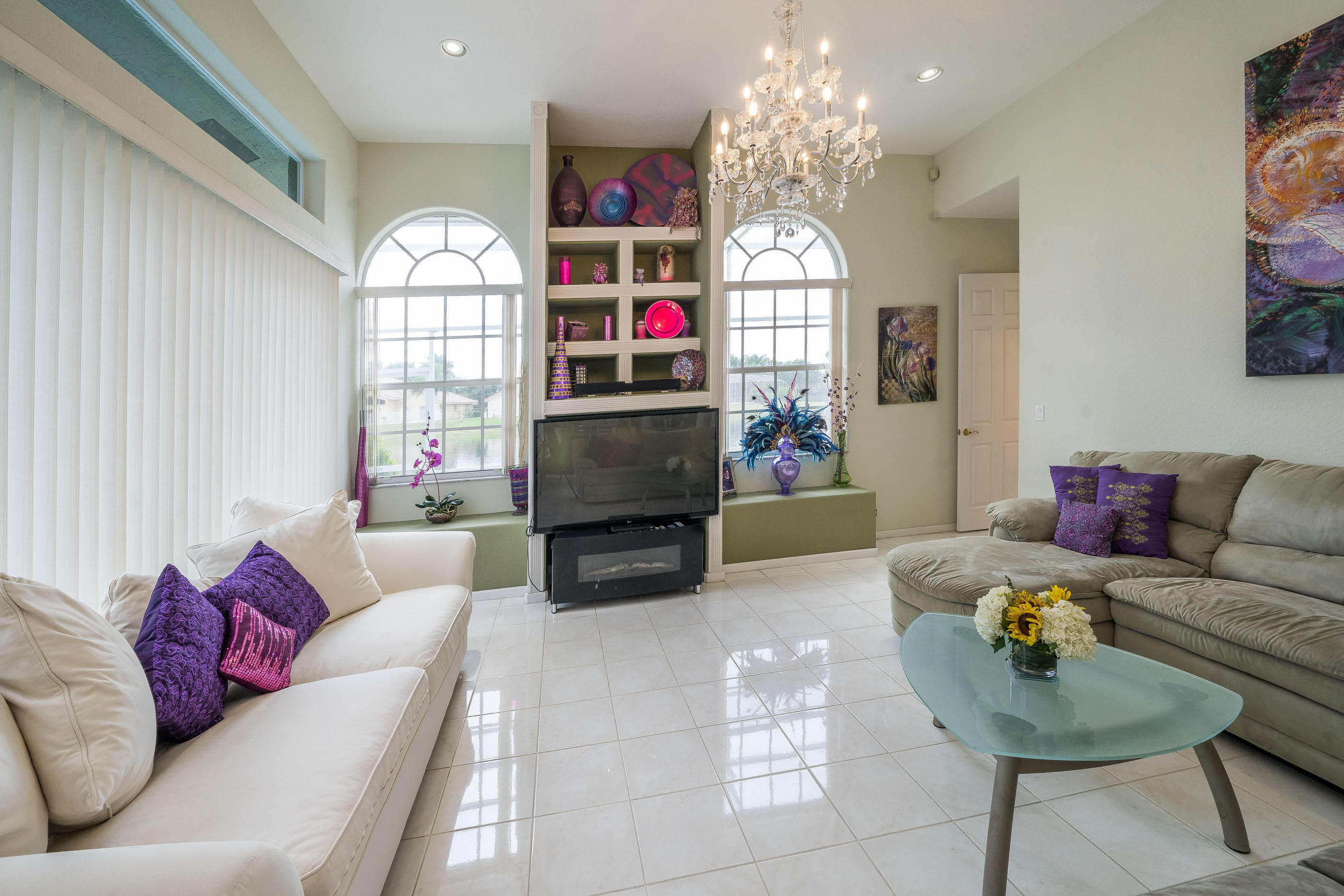 10870 Haydn Drive Boca Raton, FL 33498 - Photo 16 of 49 Family Room