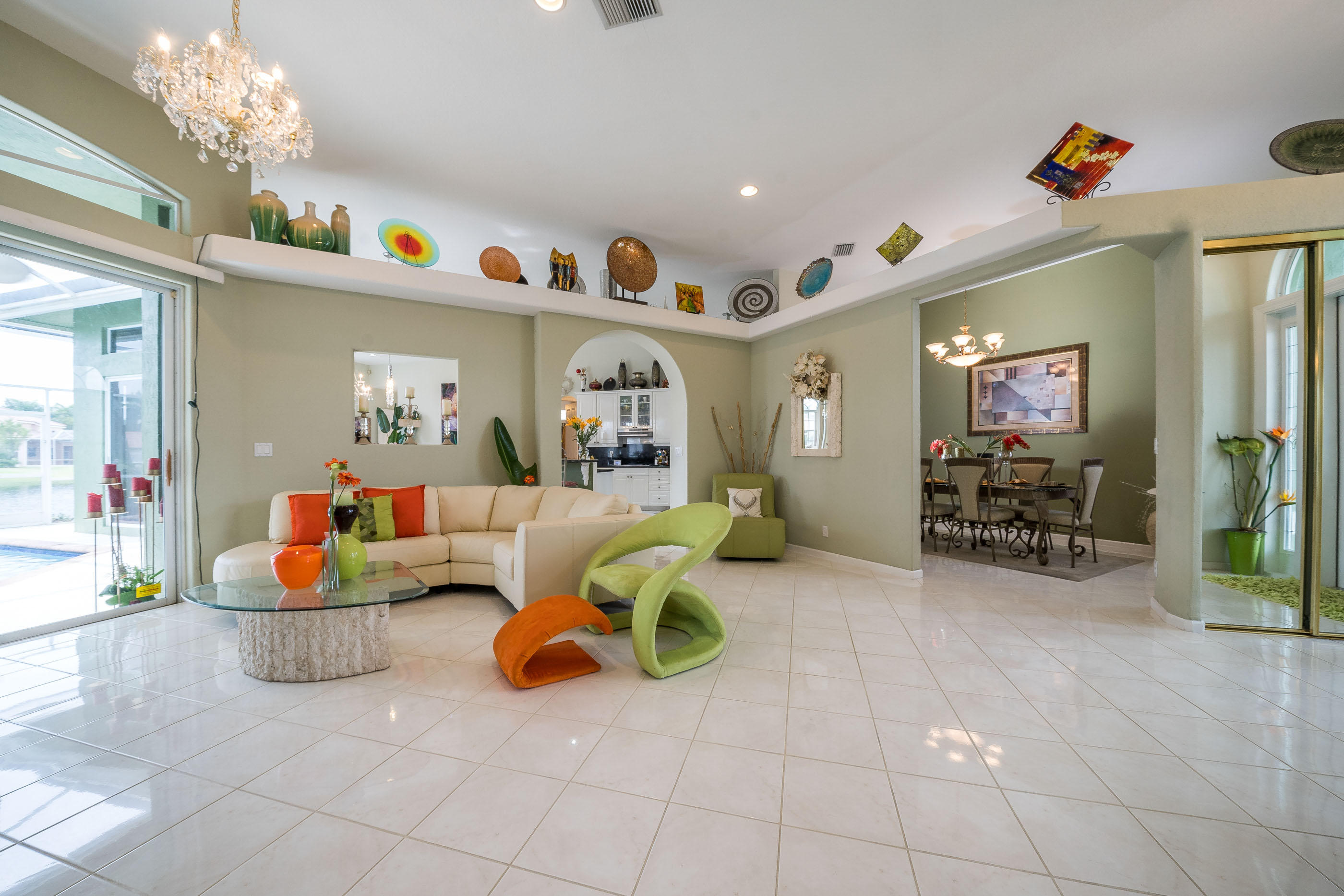 10870 Haydn Drive Boca Raton, FL 33498 - Photo 20 of 49 Living Room