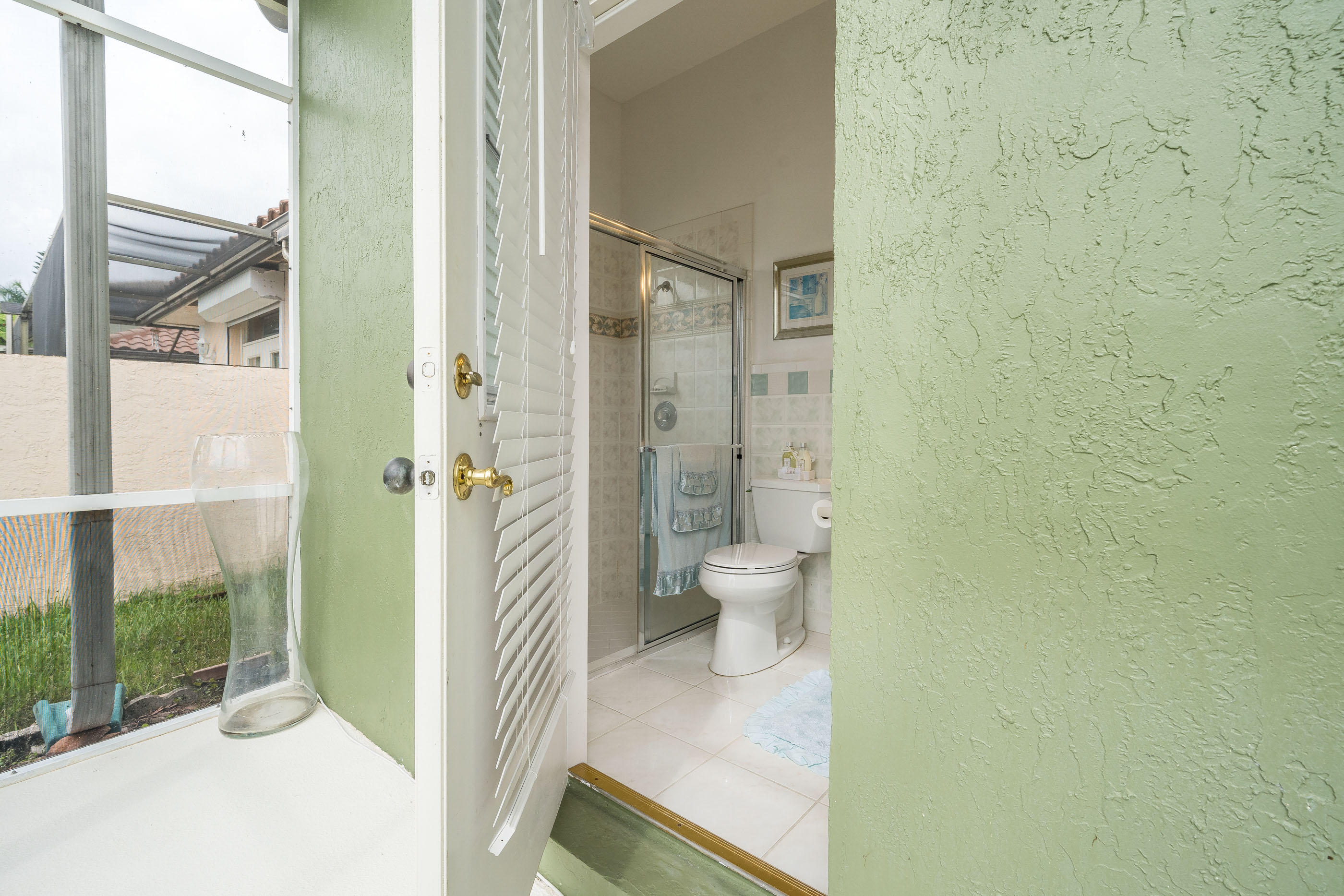 10870 Haydn Drive Boca Raton, FL 33498 - Photo 35 of 49 Full Bath #3