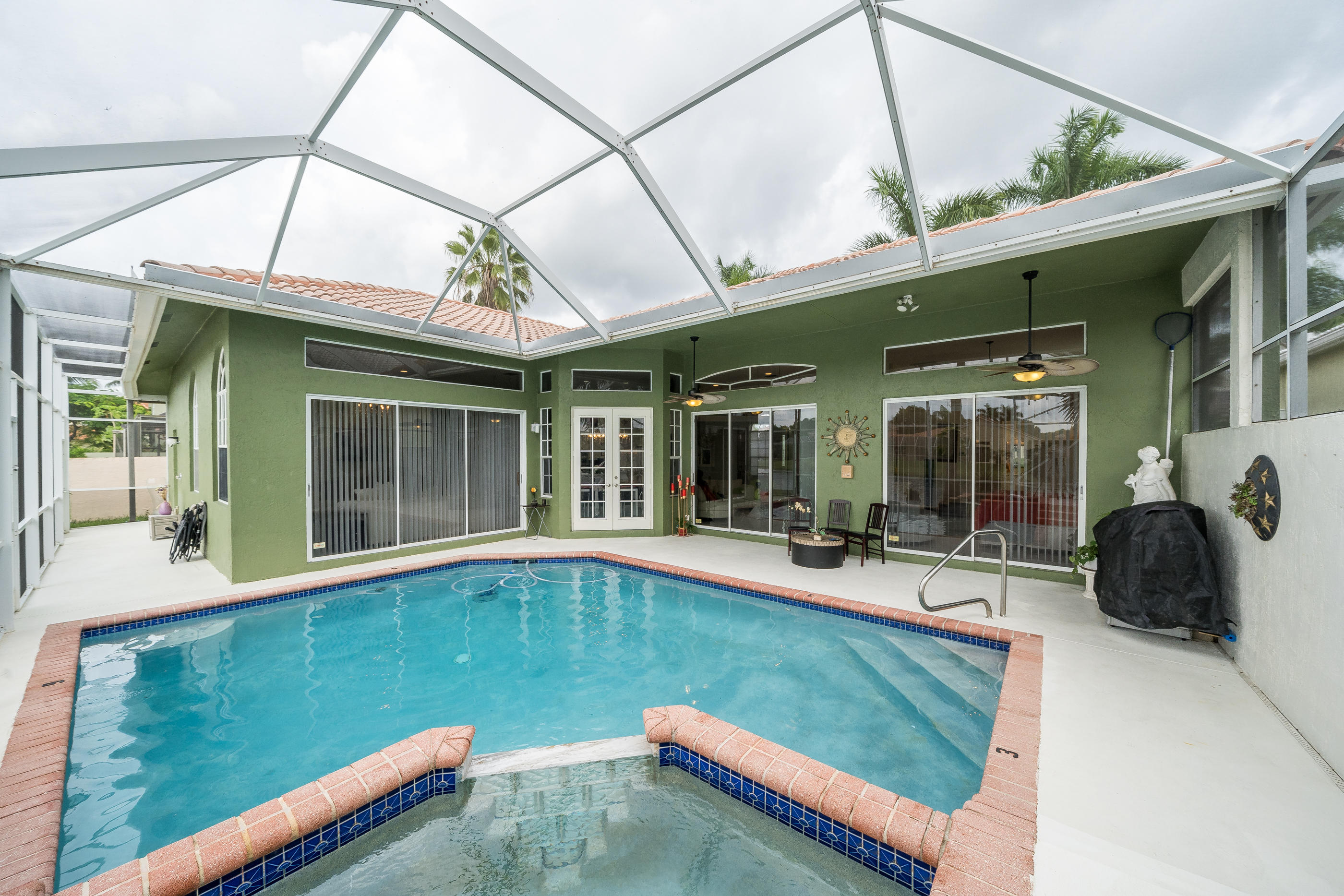 10870 Haydn Drive Boca Raton, FL 33498 - Photo 39 of 49 Rear View of Home