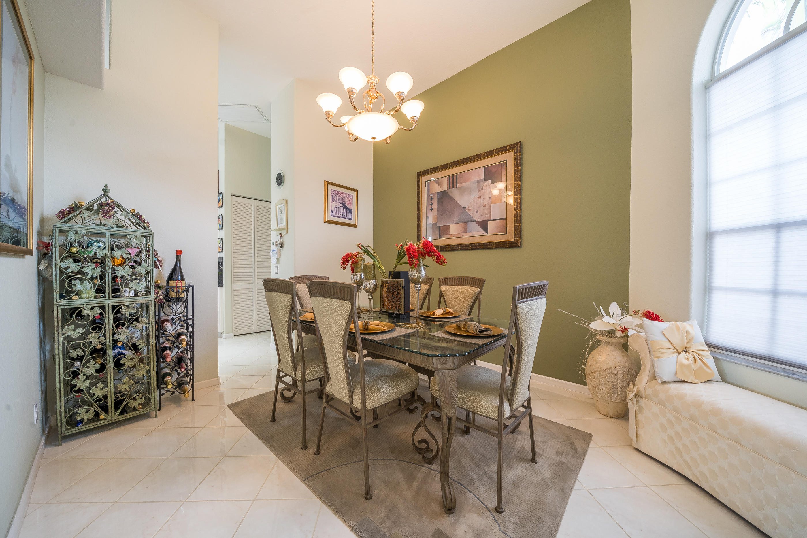 10870 Haydn Drive Boca Raton, FL 33498 - Photo 6 of 49 Dining Room