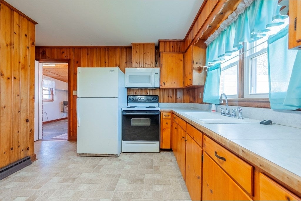 104 Pioneer Road Marion, VA 24354 - Photo 16 of 59 Gallery Image 16