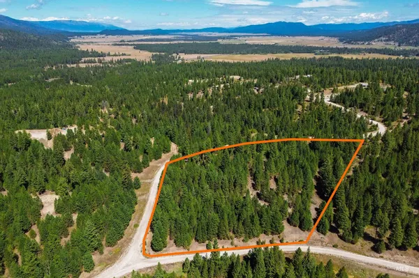 $234,900 | 47 Coit Drive, Cascade, ID 83611