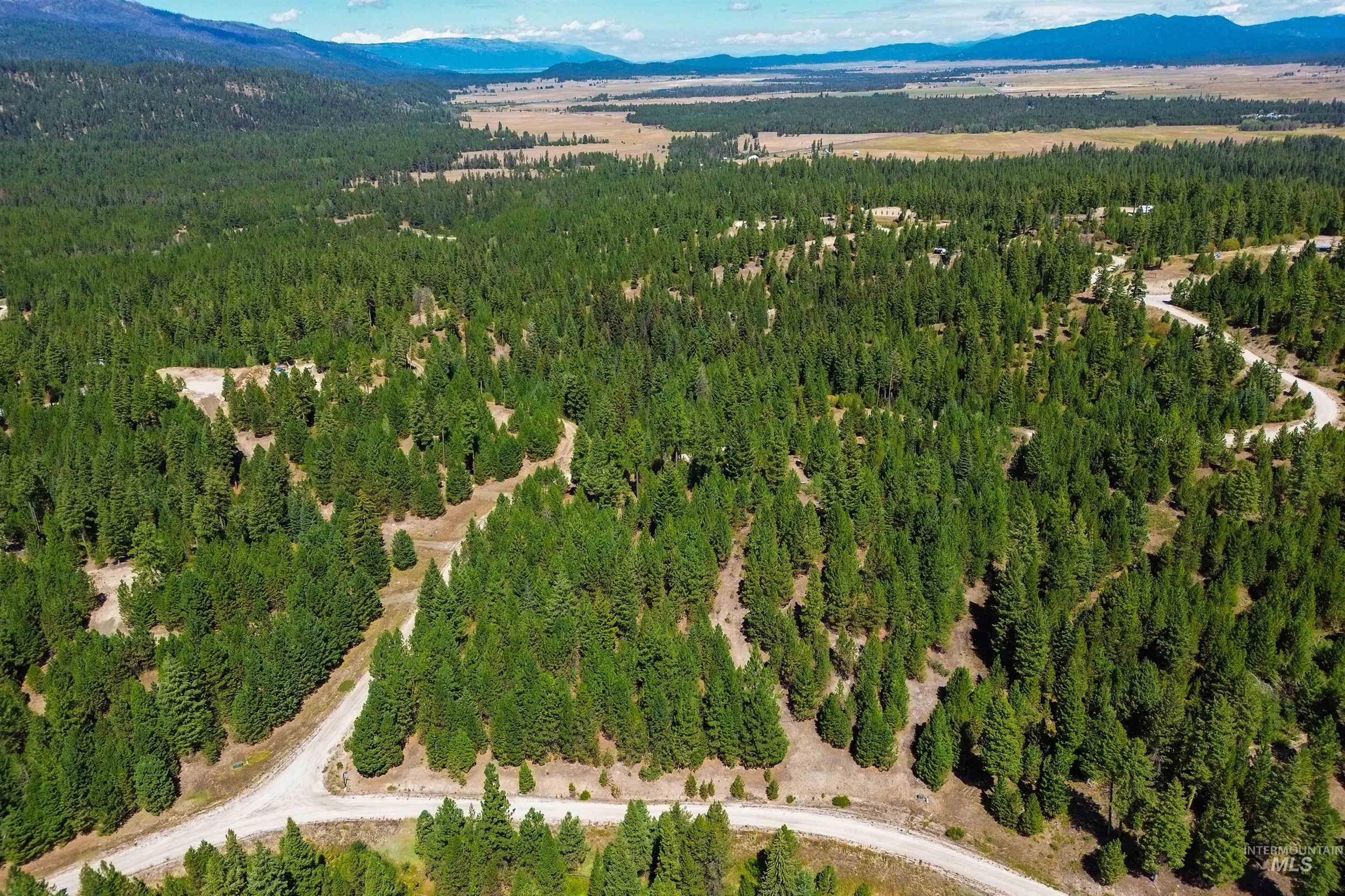 47 Coit Drive Cascade, ID 83611 - Photo 28 of 34 Bird's eye view of a mountainous background