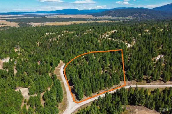 $234,900 | 47 Coit Drive, Cascade, ID 83611