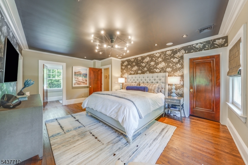 416 Walton Road Maplewood, NJ 07040 - Photo 3 of 49