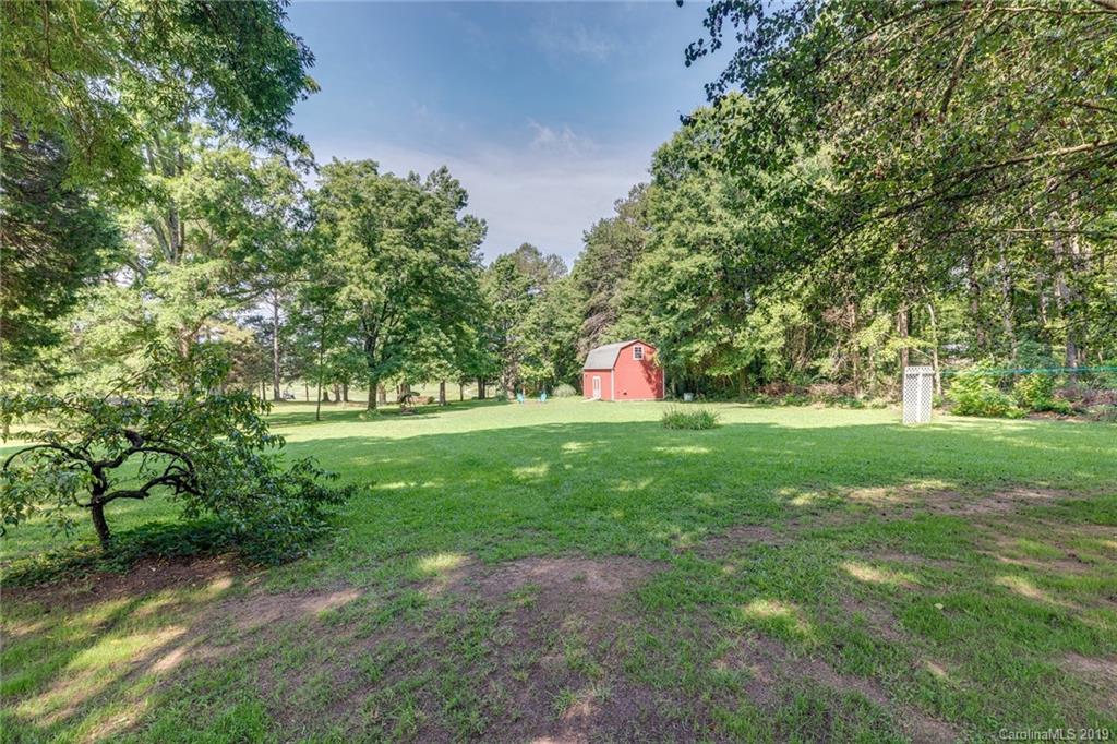1011 Kelly Road Mount Holly, NC 28120 - Photo 30 of 40 Gallery Image 30