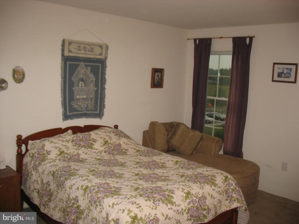 47 Spring Street Mountville, PA 17554 - Photo 6 of 8 Gallery Image 6