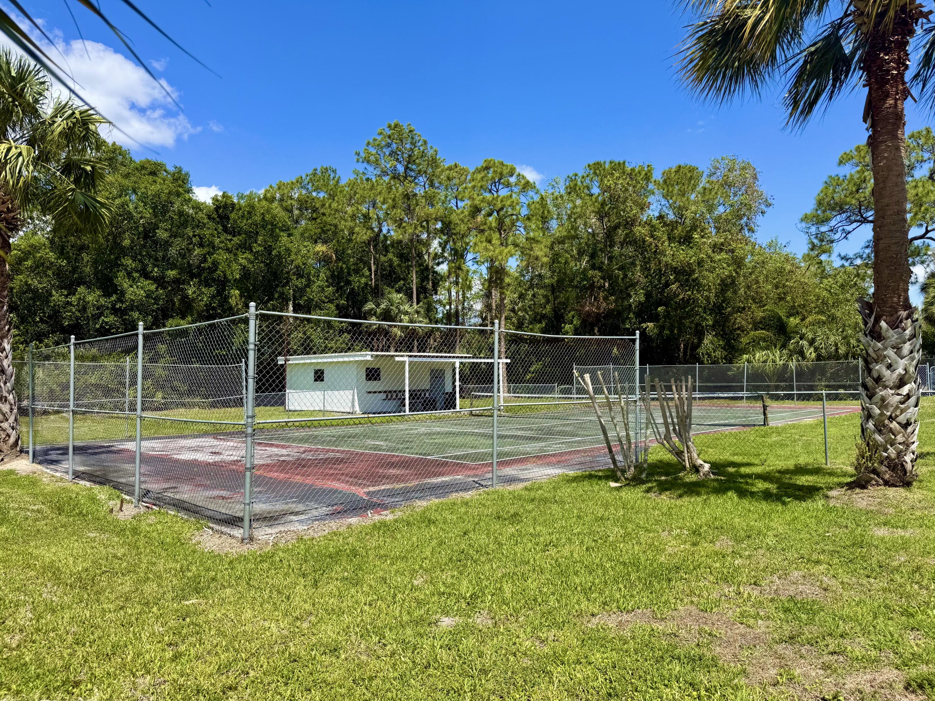 16283 Alexander Run Jupiter, FL 33478 - Photo 14 of 14 Tennis Court