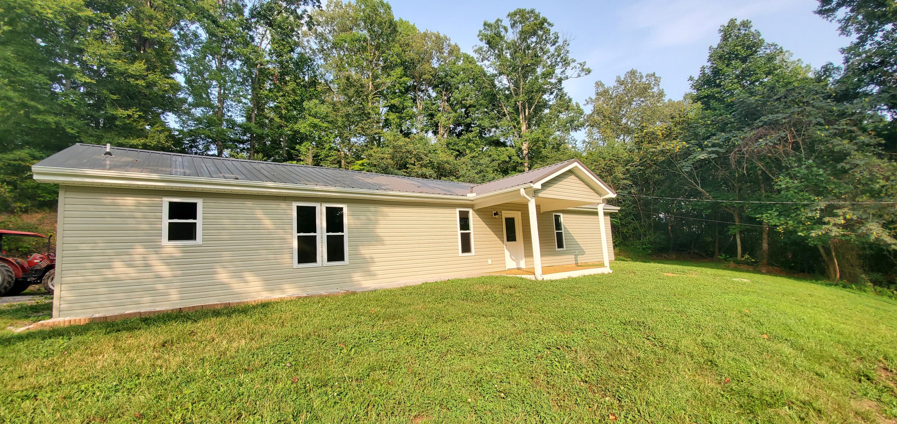 128 Bower Hollow Road Luttrell, TN 37779 - Photo 4 of 29 20200914_171611