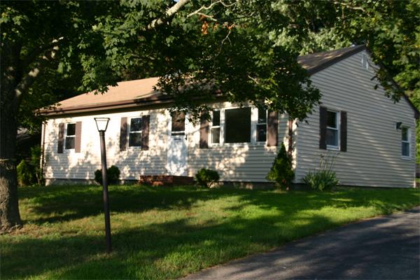 11 Riverside Drive Kingston, MA 02364 - Photo 1 of 4 Gallery Image 1