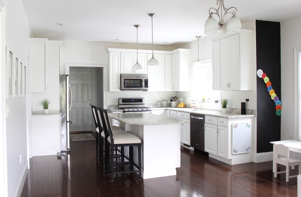 75 Silver Fox Road Franklin, MA 02038 - Photo 4 of 23 Gallery Image 4