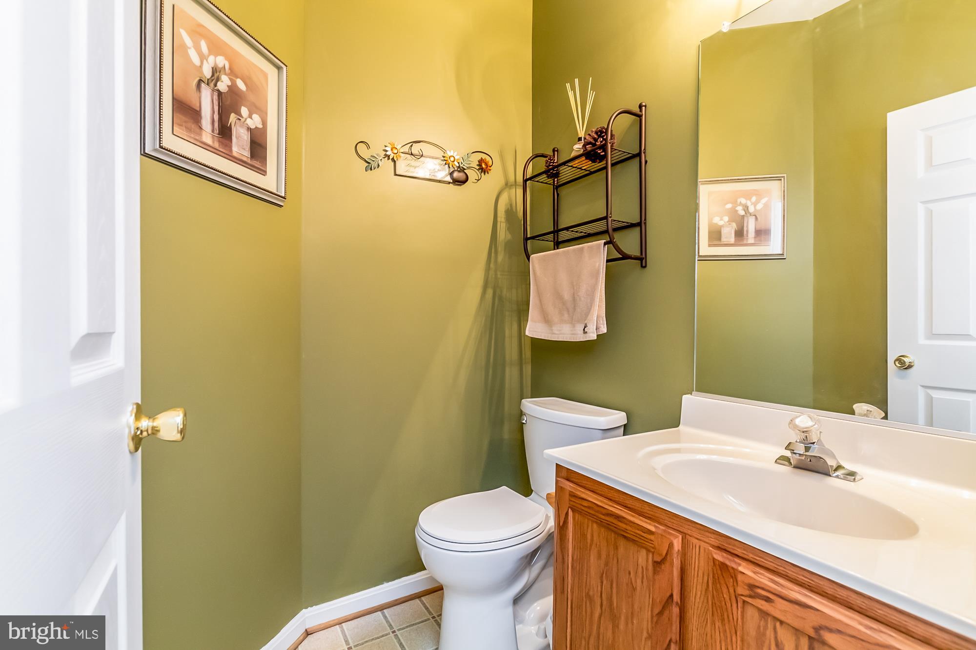 9510 Good Spring Drive Perry Hall, MD 21128 - Photo 26 of 53 Main level half bath