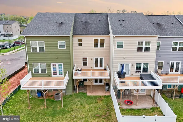 $540,000 | 10757 Hinton Way, Manassas, VA 20112