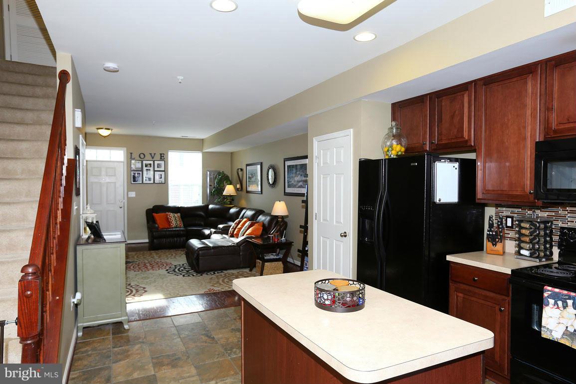 646 Tivoli Road Frederick, MD 21703 - Photo 11 of 26 Kitchen