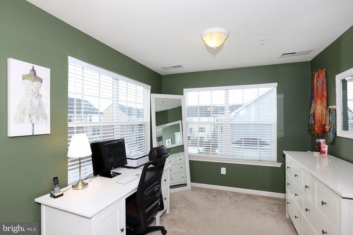 646 Tivoli Road Frederick, MD 21703 - Photo 21 of 26 Bedroom (Master)