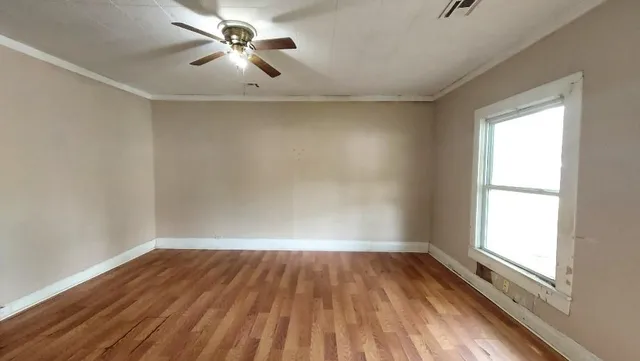 $49,900 | 912 West 2nd Street, Pittsburg, KS 66762