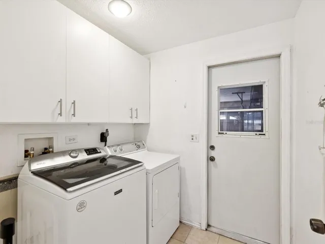 $589,900 | 2554 Rolling Oaks Drive, Palm Harbor, FL 34683