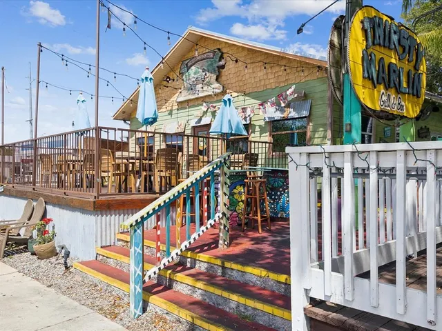 $589,900 | 2554 Rolling Oaks Drive, Palm Harbor, FL 34683