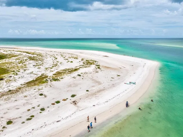 $589,900 | 2554 Rolling Oaks Drive, Palm Harbor, FL 34683