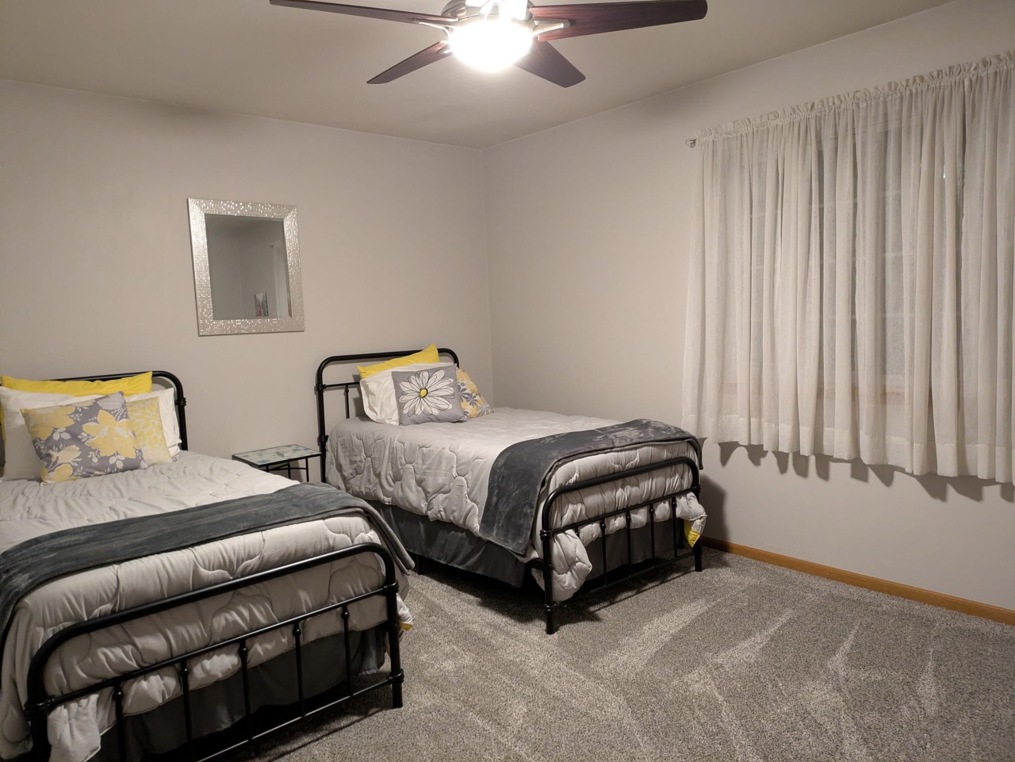 1903 Riverside Drive, Unit B Green Bay, WI 54313 - Photo 10 of 26 Gallery Image 10