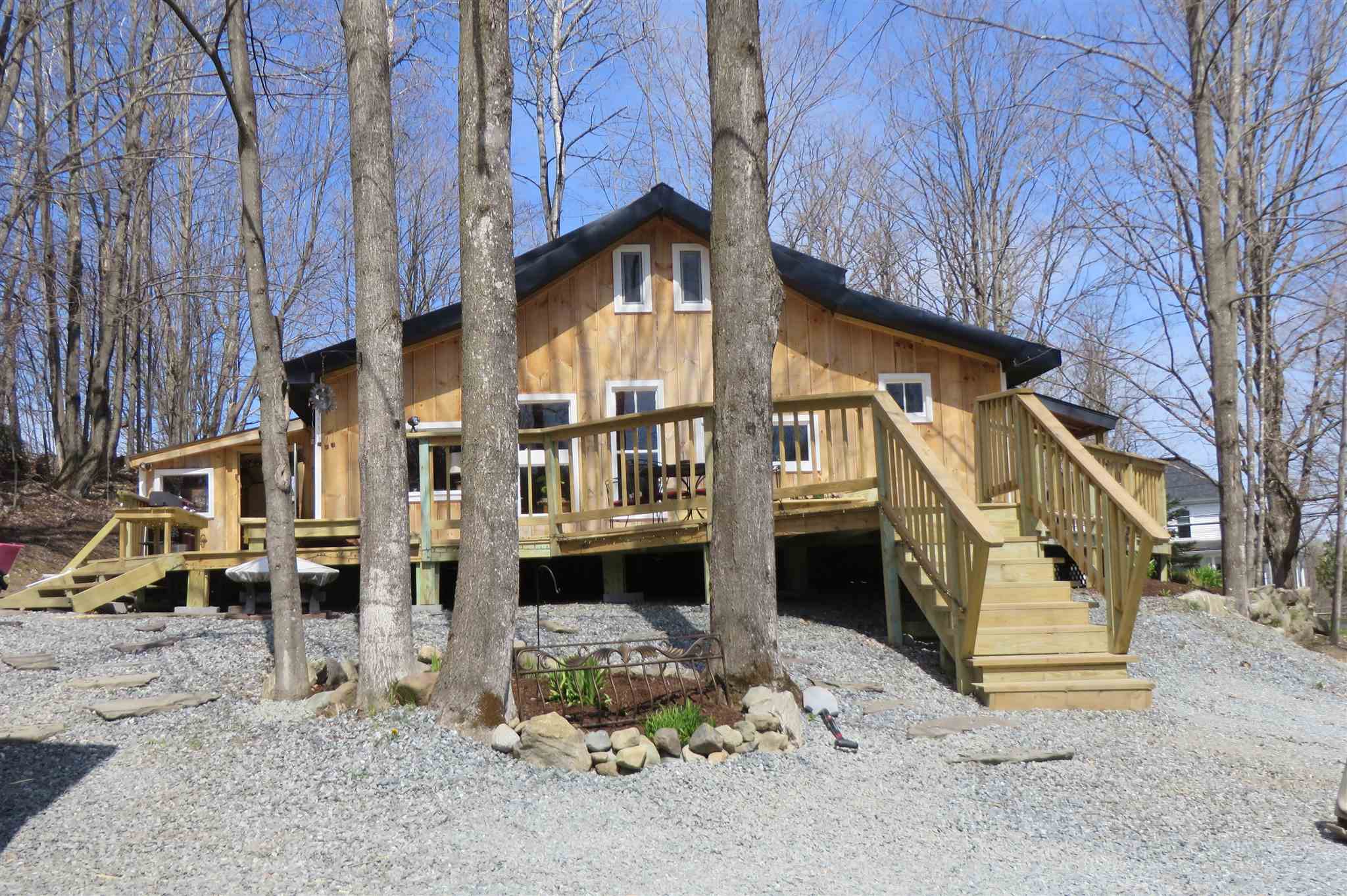 971 Lake Road Newport, VT 05855 - Photo 7 of 38 Gallery Image 7