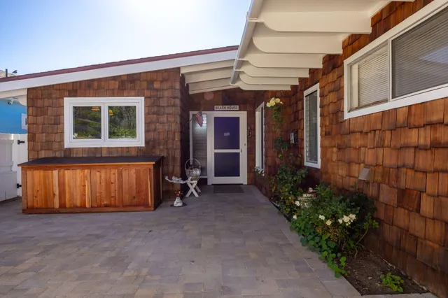 $10,500 | 3884 Pacific Coast Highway, Ventura, CA 93001