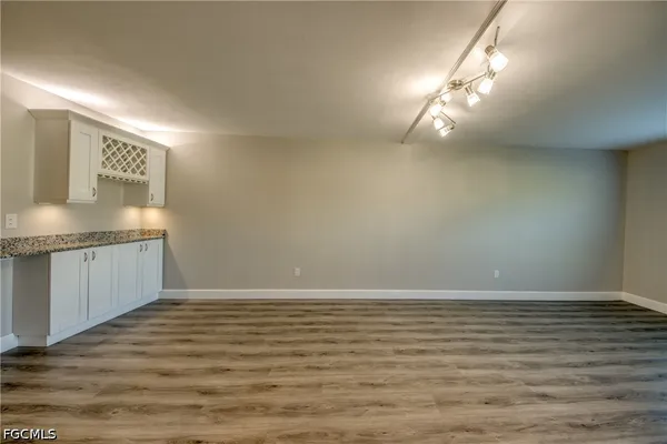 $1,400 | 2526 Southeast 16th Place, Unit 108, Cape Coral, FL 33904