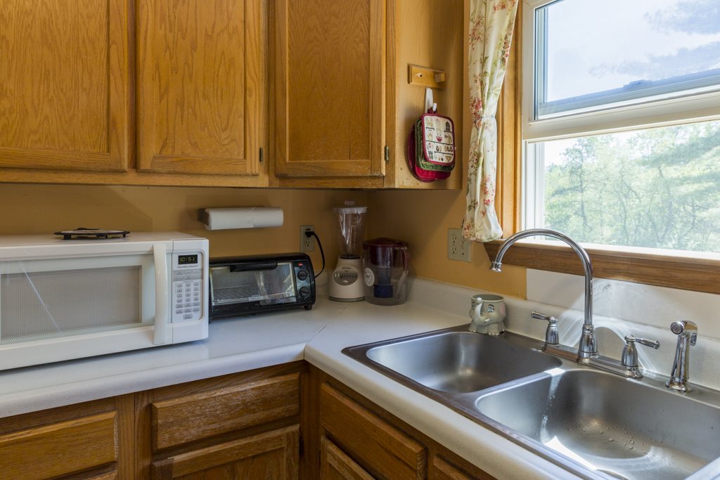 81 Hackett Hill Road Hooksett, NH 03106 - Photo 21 of 39