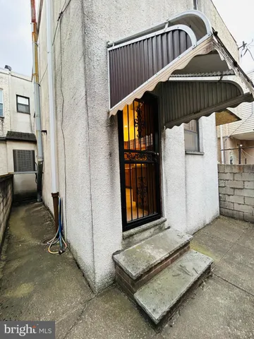 $2,000 | 1507 West Shunk Street, Philadelphia, PA 19145