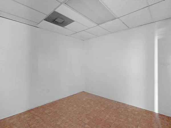 a view of parking area