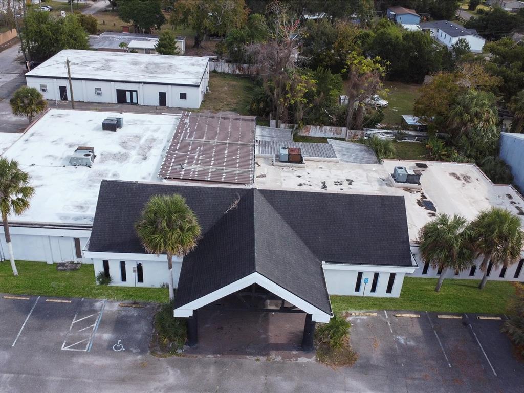 3425 Forsyth Road Winter Park, FL 32792 - Photo 34 of 40 a view of a house with a garden