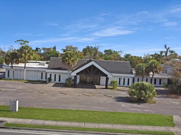 $2,800,000 | 3425 Forsyth Road, Winter Park, FL 32792